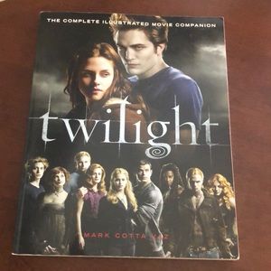 Twilight The Complete Illustrated Movie Companion